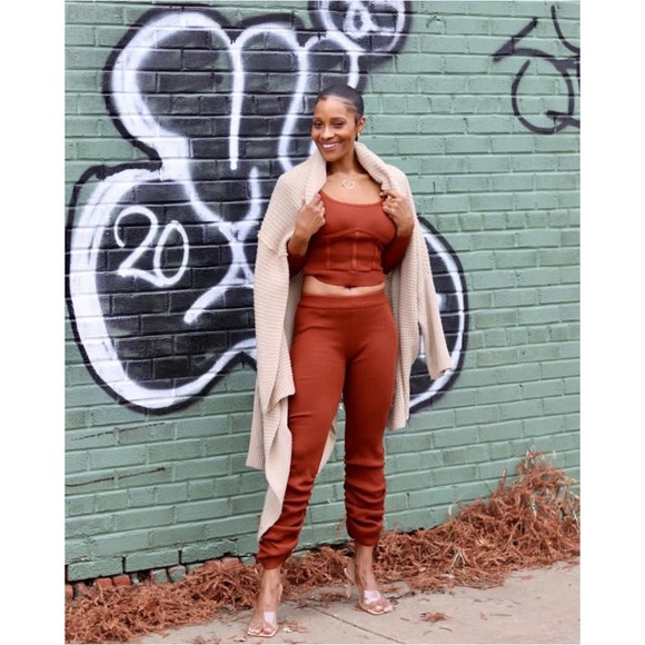 Stacked Pants Set - Picture 2 of 3